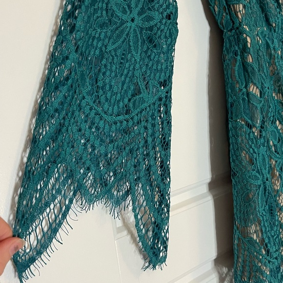 Green lace Boho romper Xhileration size Small - Picture 5 of 10